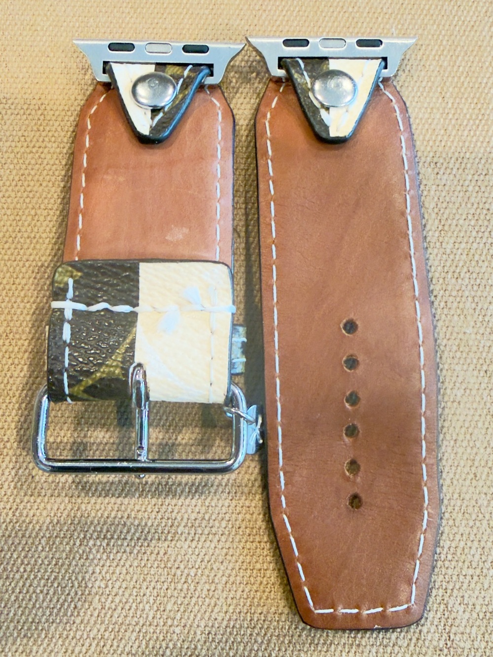 Super Rare Spark*l Rayures Apple Watch Band - Picture 4 of 4